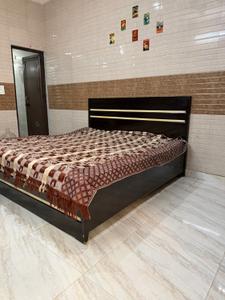 Bedroom Image of 350 Sq.ft 1 RK Builder Floor for rent in Sector 3 Rohini New Delhi for Rs. 15000