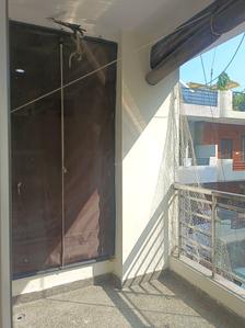 Bedroom Three Image of 900 Sq.ft 3 BHK Builder Floor for rent in Janakpuri New Delhi for Rs. 42000