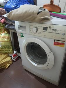 Image of 950 Sq.ft 2 BHK Apartment / Flat for rent in Kharde Patil Chaitanya Vihar, Thergaon, Pune for Rs. 30000