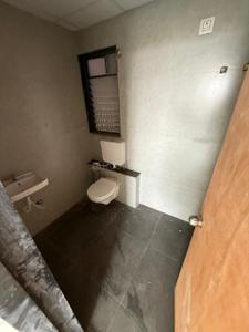 Bathroom Image of 2250 Sq.ft 3 BHK Apartment / Flat for rent in Shri Parshva Uday, Paldi Ahmedabad for Rs. 31000
