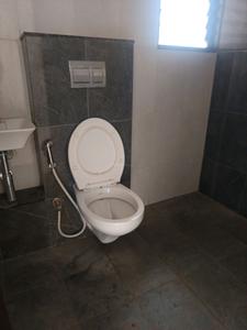 Common Bathroom Image of 1000 Sq.ft 2 BHK Apartment / Flat for sale in Shapoorji Pallonji Joyville Hadapsar Annexe, Shewalewadi Pune for Rs. 7400000