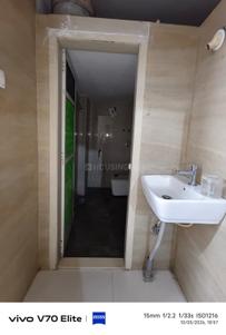 Bathroom Image of 710 Sq.ft 1 BHK Apartment / Flat for rent in Amar Raj Vaibhav NX, Dombivli West Thane for Rs. 13000