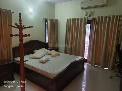 Bedroom Image of 2000 Sq.ft 3 BHK Apartment / Flat for rent in Benson Town Bengaluru for Rs. 100000
