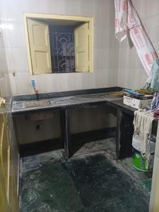 Kitchen Image of 680 Sq.ft 2 BHK Builder Floor for rent in Patuli Kolkata for Rs. 15000