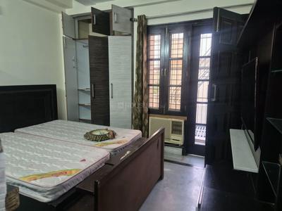 Bedroom Image of 1500 Sq.ft 3 BHK Independent House for rent in Sector 50 Noida for Rs. 45000