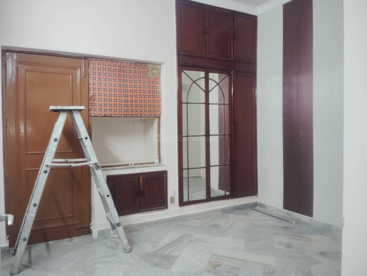 A 2B Block, Paschim Vihar Bedroom 1