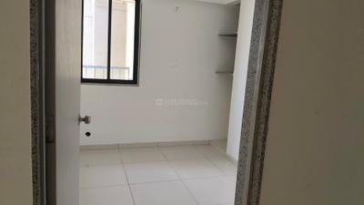 Bedroom Image of 775 Sq.ft 1.5 BHK Apartment / Flat for sale in Sun Rising Homes, Gota Ahmedabad for Rs. 4200000