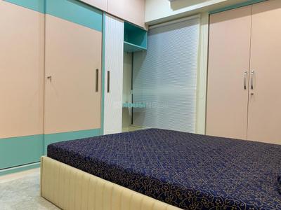Bedroom Image of 1250 Sq.ft 2 BHK Apartment / Flat for rent in Lodha Amara, Kolshet Thane for Rs. 48000