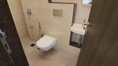Image of 850 Sq.ft 2 BHK Apartment / Flat for rent in Amrut Labh Apartment, Dadar East, Mumbai for Rs. 130000