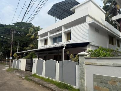 Image of 2600 Sq.ft 6 BHK Independent House for sale in Kadavanthra, Kochi for Rs. 18750000
