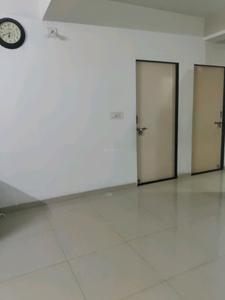 Living Room Image of 2500 Sq.ft 3 BHK Apartment / Flat for rent in Ellisbridge Ahmedabad for Rs. 40000