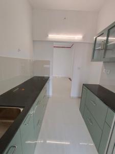 Kitchen Image of 980 Sq.ft 2 BHK Apartment / Flat for rent in Runwal The Central Park, Chinchwad Pune for Rs. 42000