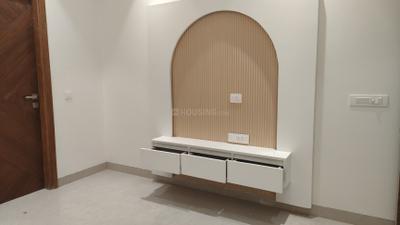 Bedroom Image of 2152 Sq.ft 4 BHK Builder Floor for sale in Vaishali Ghaziabad for Rs. 19500000