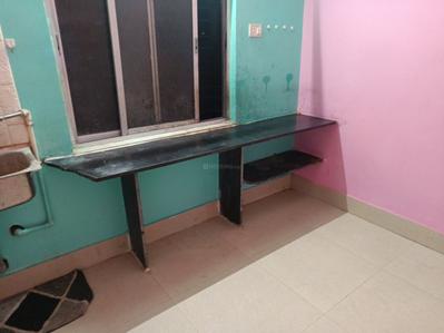 Kitchen Image of 550 Sq.ft 1.5 BHK Apartment / Flat for rent in Salt Lake City Kolkata for Rs. 12500