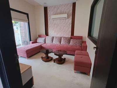 Hall Image of 7000 Sq.ft 7 BHK Independent House for sale in Sector 36 Noida for Rs. 67500000