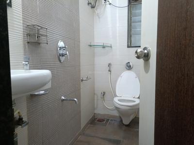 Image of 1050 Sq.ft 2 BHK Apartment / Flat for rent in Matunga East, Mumbai for Rs. 85000