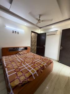 Bedroom Image of 900 Sq.ft 2 BHK Builder Floor for rent in Rajouri Garden New Delhi for Rs. 30000