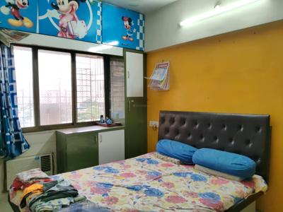 Bedroom Image of 910 Sq.ft 2 BHK Apartment / Flat for rent in Kasarvadavali Thane for Rs. 28000