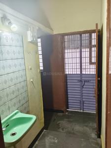 Bathroom Image of 850 Sq.ft 1 BHK Independent House for rent in Tapowan Kolhapur for Rs. 6500