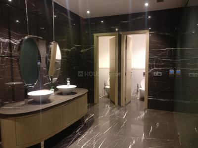 Bathroom Image of 8100 Sq.ft 5 BHK Apartment / Flat for sale in M2K Victoria Gardens, Ashok Vihar New Delhi for Rs. 95000000
