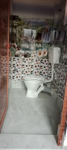 Bathroom Image of 1200 Sq.ft 3 BHK Apartment / Flat for sale in Patuli Kolkata for Rs. 6000000