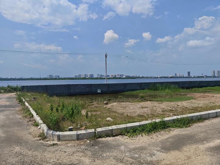 Muttukadu Main Image 1