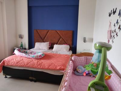 Bedroom Image of 3200 Sq.ft 4 BHK Apartment / Flat for sale in Bhawna CGHS, Sector 43 Gurgaon for Rs. 42500000