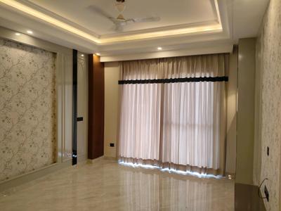 Living Room Image of 2450 Sq.ft 4 BHK Builder Floor for sale in Ansal Versalia Phase A2, Sector 67 Gurgaon for Rs. 29500000
