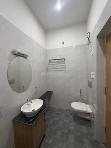 Bathroom Image of 1800 Sq.ft 3 BHK Builder Floor for rent in Heerawala Jaipur for Rs. 18000