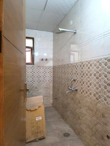 Common Bathroom Image of 1450 Sq.ft 3 BHK Builder Floor for sale in Indirapuram Ghaziabad for Rs. 13099997