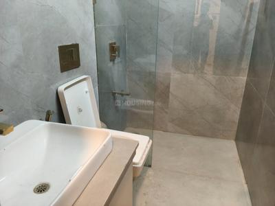 Bathroom Image of 2400 Sq.ft 3 BHK Apartment / Flat for rent in Adyar Chennai for Rs. 175000