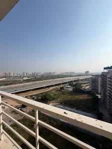 Balcony Image of 1685 Sq.ft 3 BHK Apartment / Flat for rent in Assotech Blith, Gopalpur Gurgaon for Rs. 60000