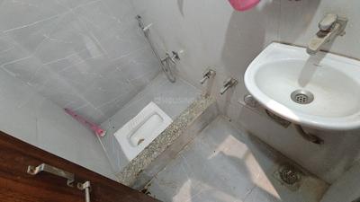Image of 850 Sq.ft 2 BHK Apartment / Flat for rent in Kedarnath Keshav Heights, Vatva, Ahmedabad for Rs. 12500