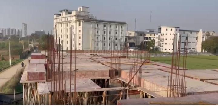 NIVAAN PARADISE  Main Image 1