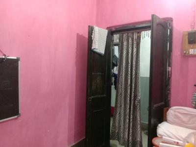 Bedroom Image of 3500 Sq.ft 6 BHK Builder Floor for sale in Tangra Kolkata for Rs. 19000000