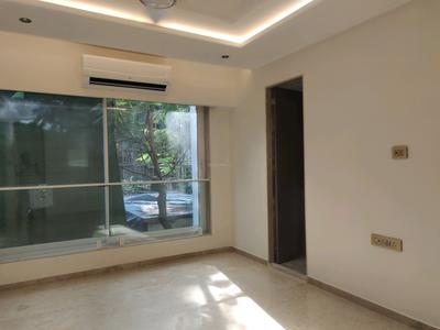 Bedroom Image of 1700 Sq.ft 3 BHK Apartment / Flat for sale in Gurukrupa Alaknanda, Vile Parle West Mumbai for Rs. 78000000