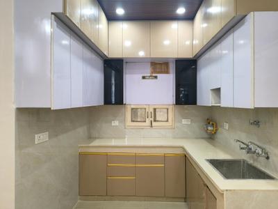 Kitchen Image of 1300 Sq.ft 3 BHK Builder Floor for sale in Indirapuram Ghaziabad for Rs. 10800000