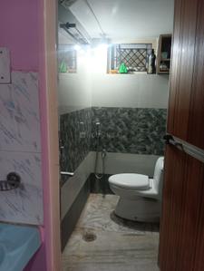 Bathroom Image of 2600 Sq.ft 4 BHK Independent House for rent in Bawadiya Kalan Bhopal for Rs. 26000