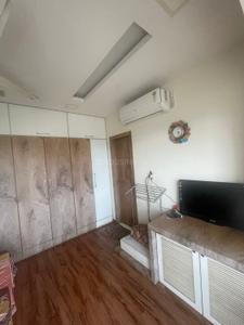 Bedroom Image of 1050 Sq.ft 2.5 BHK Apartment / Flat for rent in Raheja Acropolis, Chembur Mumbai for Rs. 100000