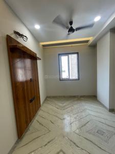 Bedroom Image of 800 Sq.ft 2 BHK Builder Floor for sale in  Maurya Enclave, Pitampura New Delhi for Rs. 13000000