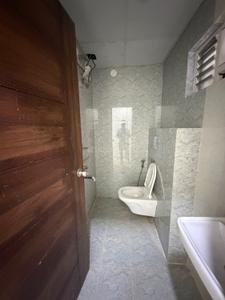 Bathroom Image of 2500 Sq.ft 3 BHK Apartment / Flat for rent in Kondapur Hyderabad for Rs. 52000