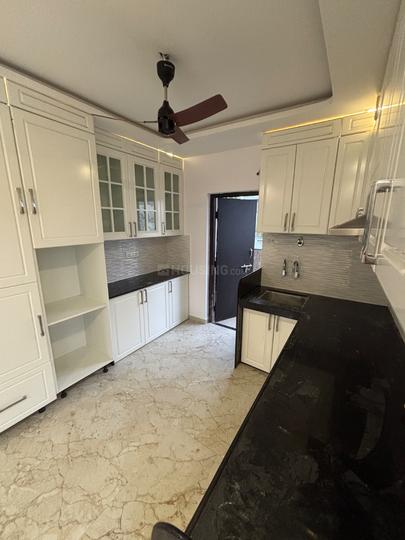 Ose apartment Kitchen 1