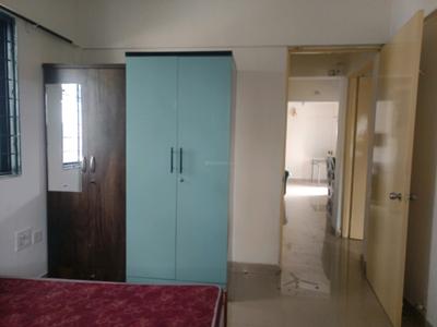 Bedroom Image of 1050 Sq.ft 2 BHK Apartment / Flat for rent in Magarpatta Iris, Magarpatta City Pune for Rs. 38000