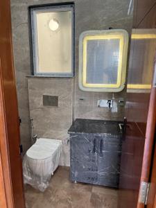 Bathroom Image of 1800 Sq.ft 3 BHK Builder Floor for sale in Sector 57 Gurgaon for Rs. 28500000