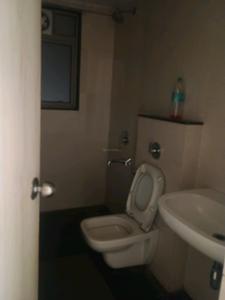 Common Bathroom Image of 1596 Sq.ft 2 BHK Apartment / Flat for sale in Lodha Exotica, Palava Phase 1 Thane for Rs. 9500000