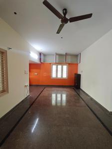 Living Room Image of 900 Sq.ft 2 BHK Builder Floor for rent in Paschim Vishweshwaraiah Enclave, Jalahalli Bengaluru for Rs. 17000