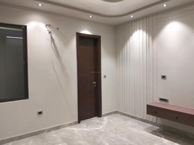 Bedroom Image of 2250 Sq.ft 4 BHK Builder Floor for sale in Paschim Vihar New Delhi for Rs. 45000000
