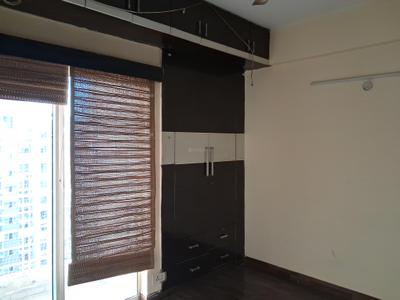 Bedroom Image of 825 Sq.ft 2 BHK Apartment / Flat for sale in Paras Tierea, Sector 137 Noida for Rs. 6800000