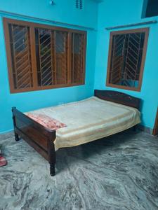 Bedroom Image of 700 Sq.ft 2 BHK Independent House for rent in Tinbatti More Siliguri for Rs. 9000