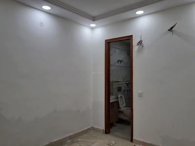 Bedroom Image of 900 Sq.ft 3 BHK Builder Floor for sale in Mahavir Enclave New Delhi for Rs. 8900000